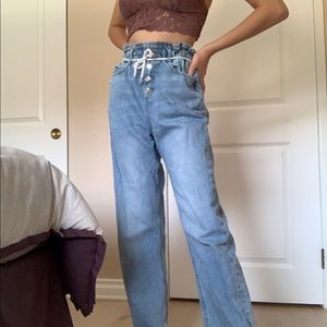 Baggy jeans